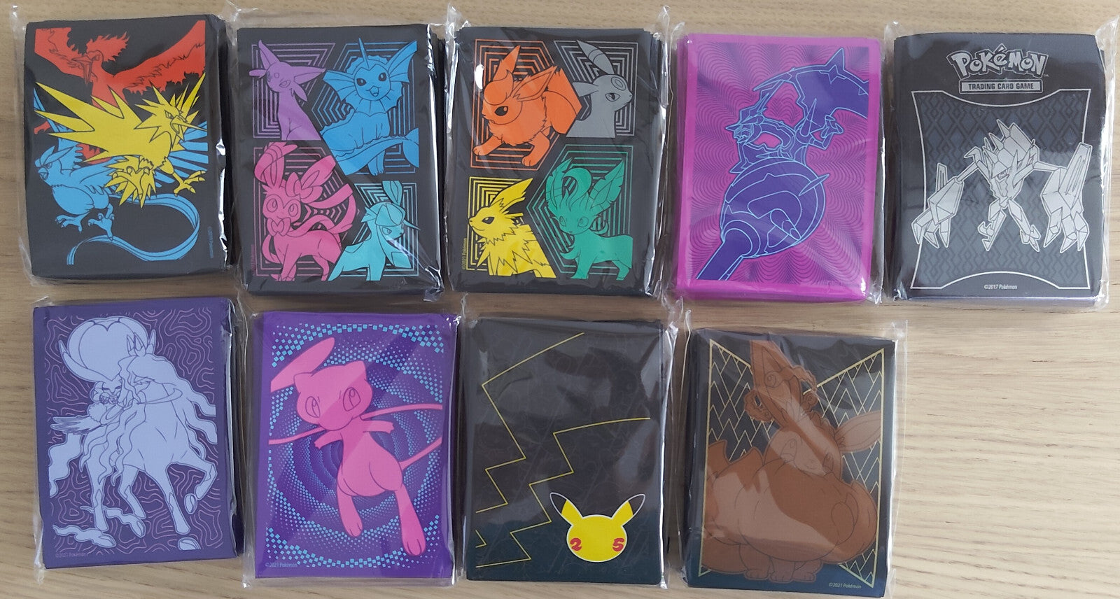 Pokemon - ETB Sleeves Sealed pack of 65 Sleeves - Toys & Hobbies:Collectable Card Games:CCG Supplies & Accessories:CCG