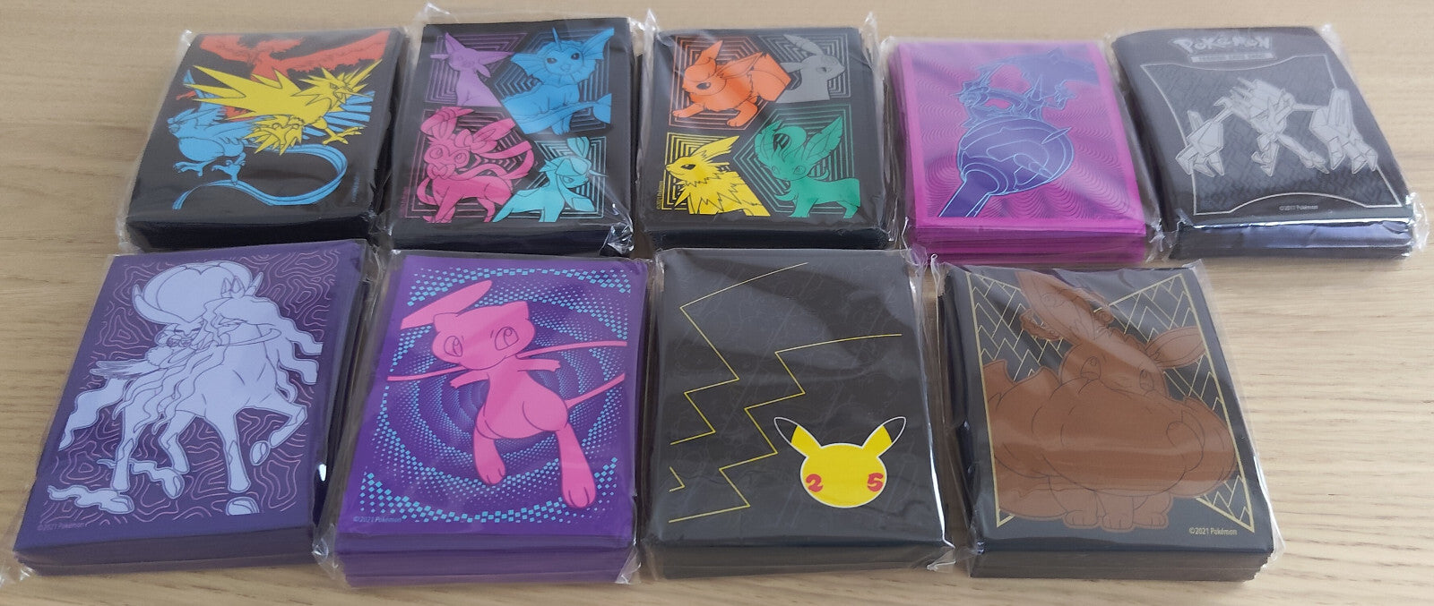 Pokemon - ETB Sleeves Sealed pack of 65 Sleeves - Toys & Hobbies:Collectable Card Games:CCG Supplies & Accessories:CCG